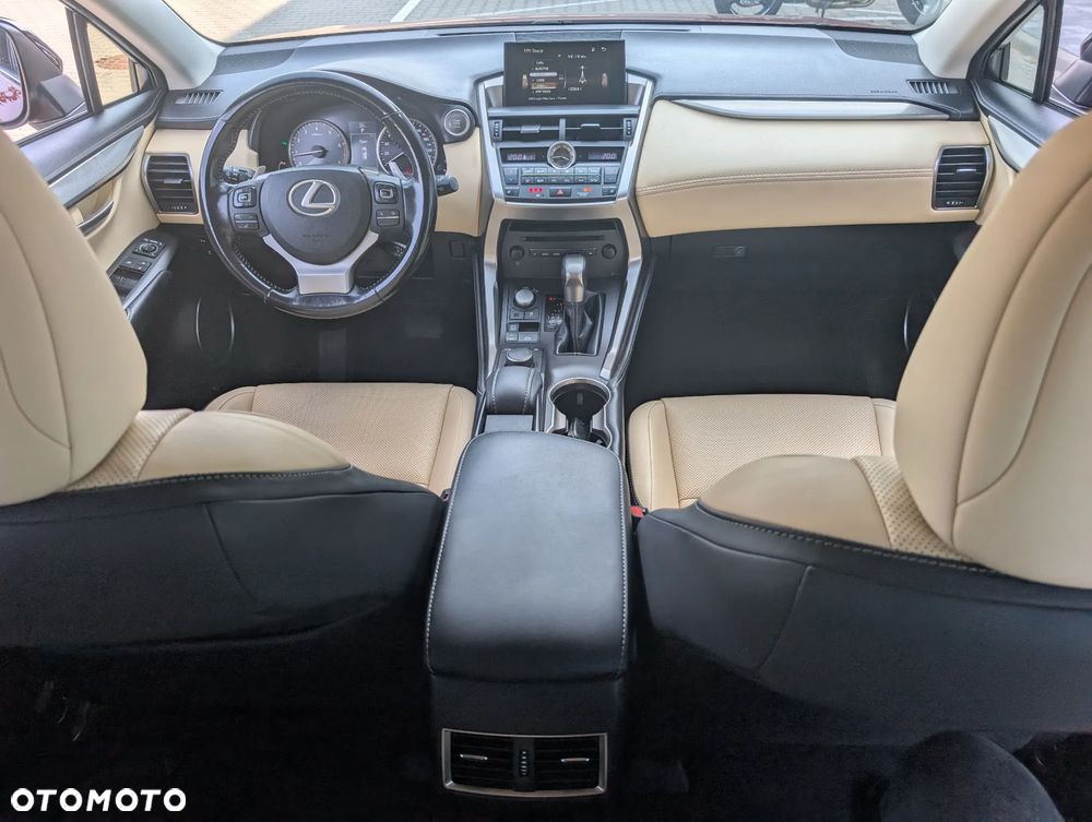 Lexus NX 200t AWD Luxury Line - 1