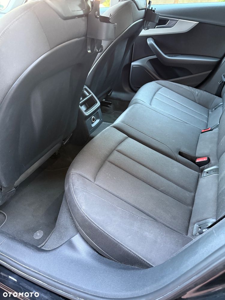 Audi A4 Avant - 36