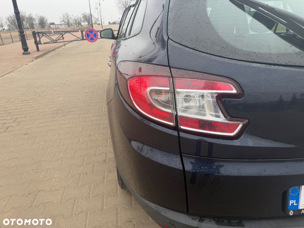 Renault Megane 2.0 140 CVT Dynamique - 12