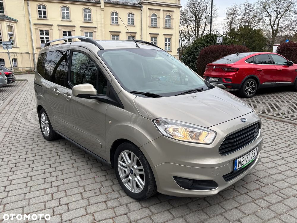 Ford Tourneo Courier 1.0 EcoBoost Titanium - 2