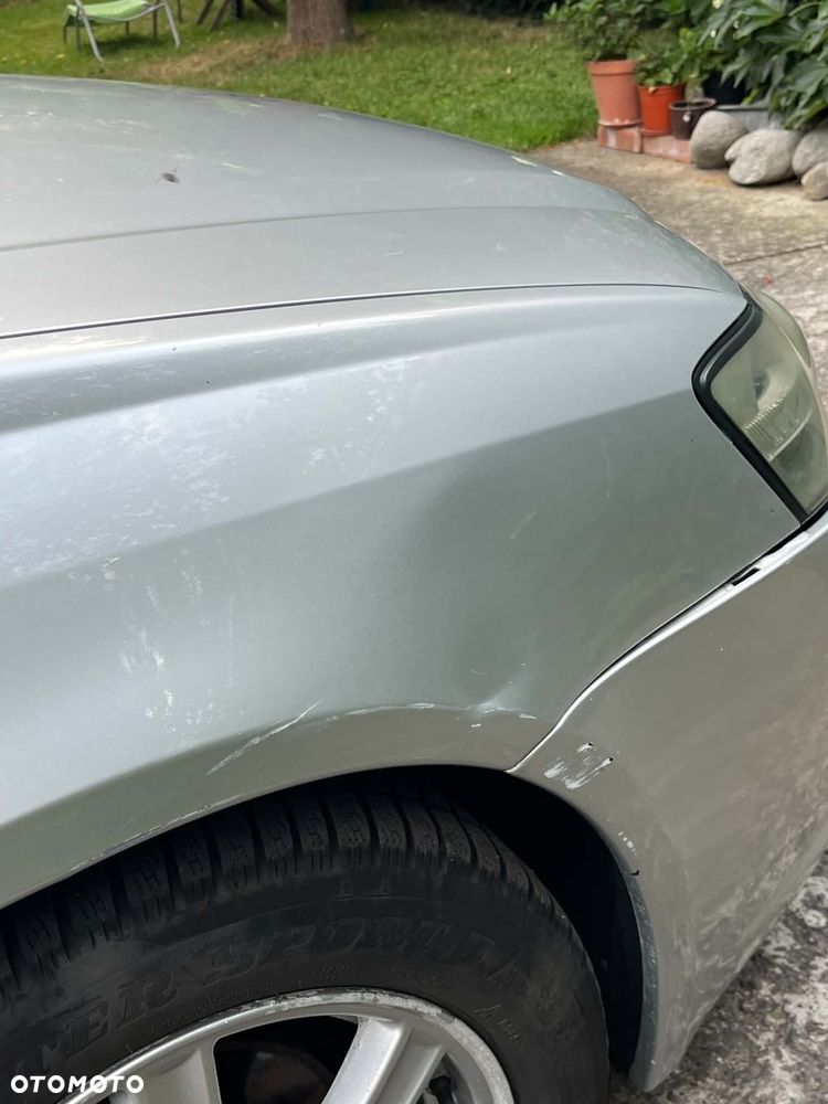 Subaru Legacy 2.0 4WD - 6