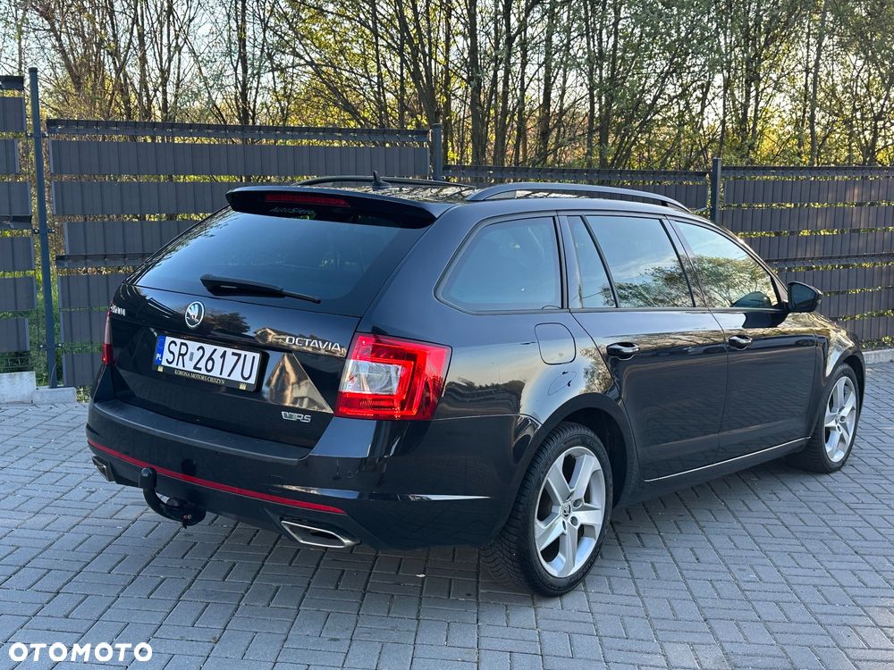 Skoda Octavia 2.0 TDI (Green tec) DSG RS - 3