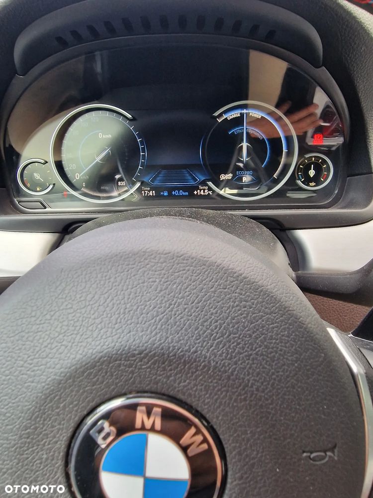 BMW Seria 5 530d xDrive - 30