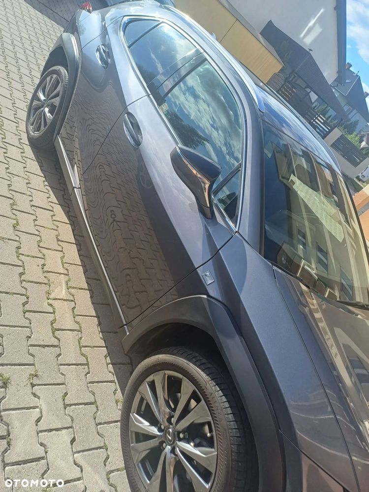 Lexus UX 250h GPF F Sport 2WD - 3