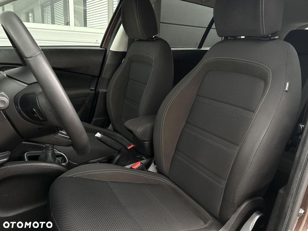 Fiat Tipo 1.4 16v Lounge EU6d - 12