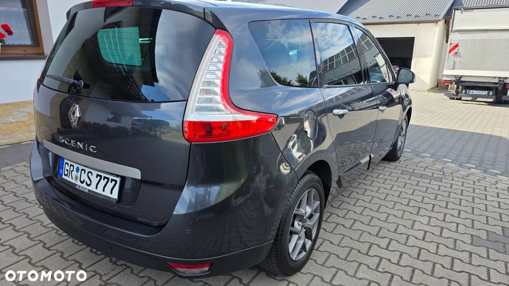 Renault Grand Scenic 1.6 16V 110 Authentique - 14