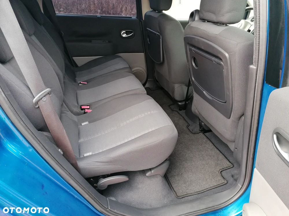 Renault Grand Scenic 2.0 16V Avantage - 23