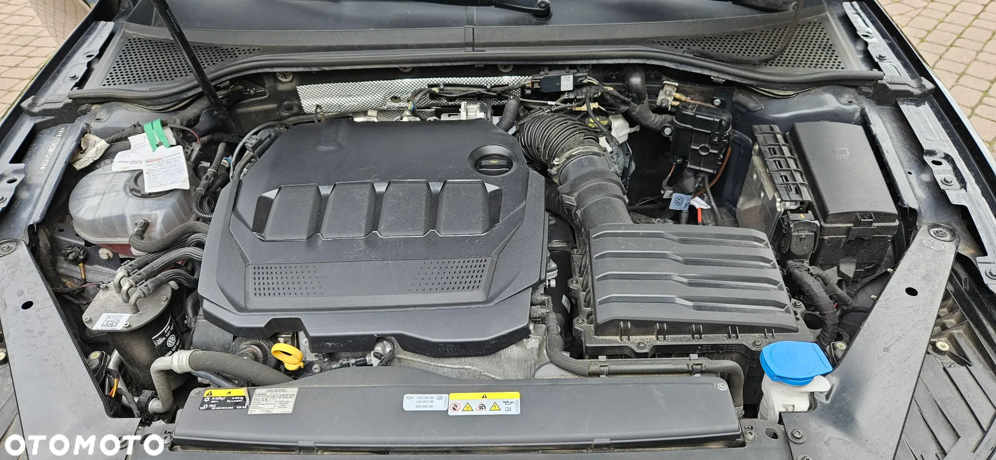 Volkswagen Passat Variant 2.0 TDI SCR DSG 4Motion Elegance - 37