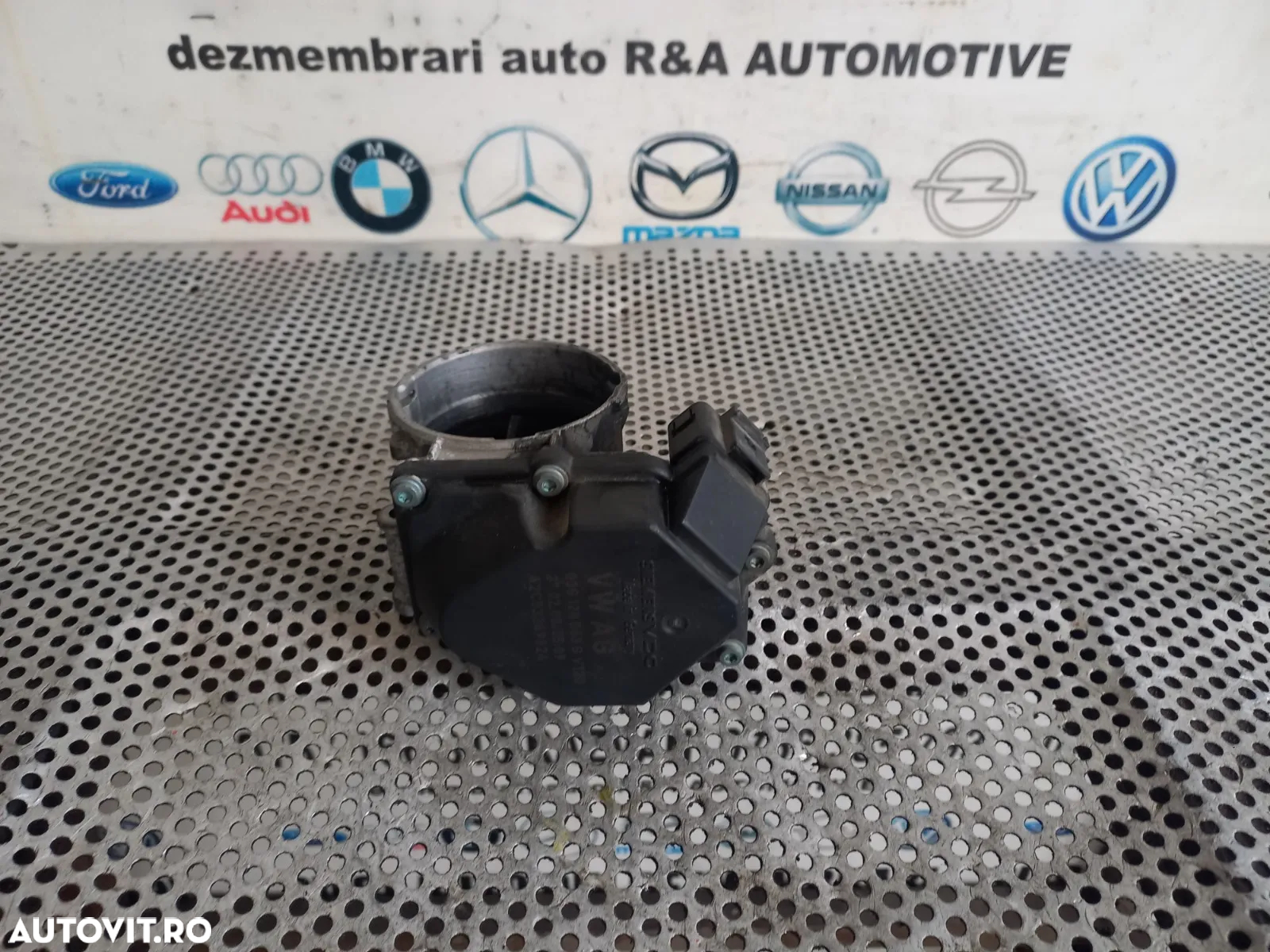 Clapeta acceleratie Vw Seat Skoda 2.0 tdi BMP BMM An 2005-2006-2007-2008-2009-2010 Cod 03GG Passat - 5