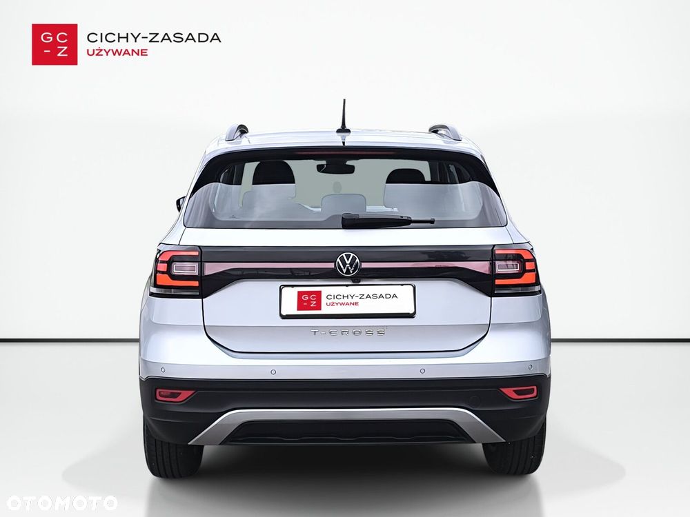 Volkswagen T-Cross - 4