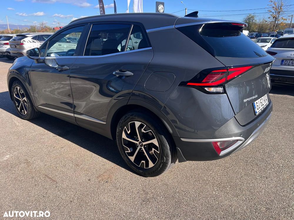 Kia Sportage 1.6 DSL MHEV 7DCT HP 4x4 Style - 4