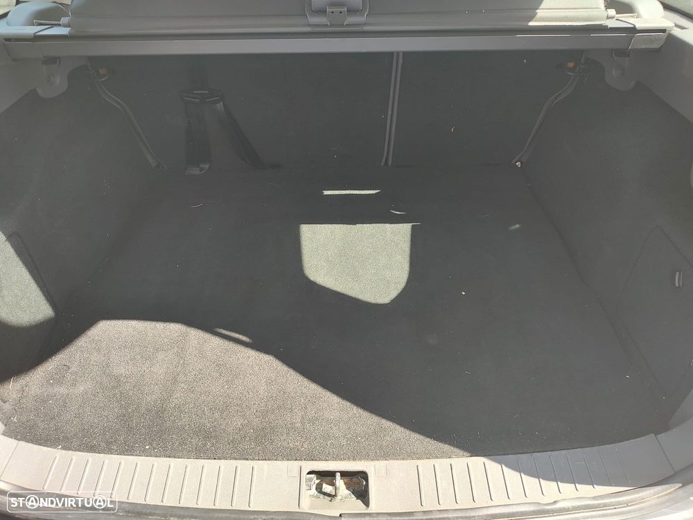 Ford Focus SW 1.4 Trend - 9