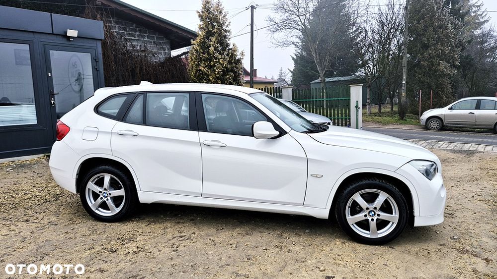 BMW X1 sDrive18i xLine - 10