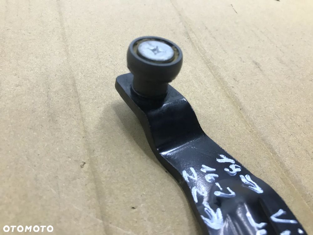 Prowadnica drzwi Opel Vivaro C Jumpy Expert 3 III 16- Scudo Proace rolka górna prawe przesuwne 9823714480 - 4