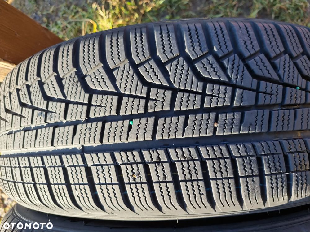 Opony Hankook Winter i*cept evo2 205/60R17 97H,2024r,4x7,2mm super stan - 2