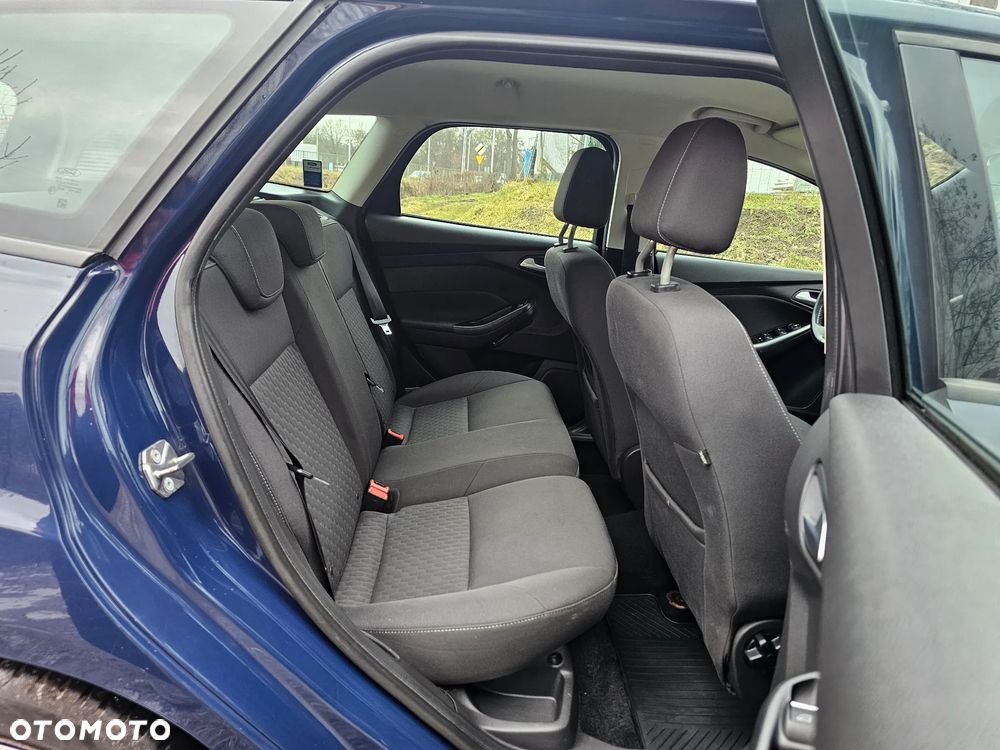 Ford Focus 1.0 EcoBoost Trend - 16