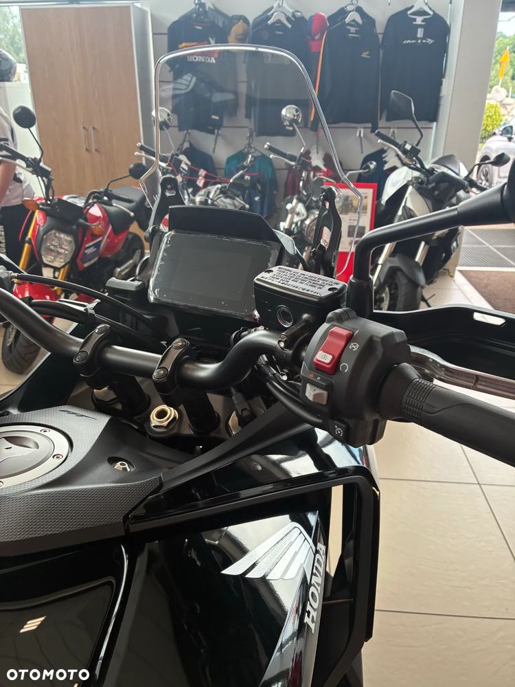 Honda CB - 4