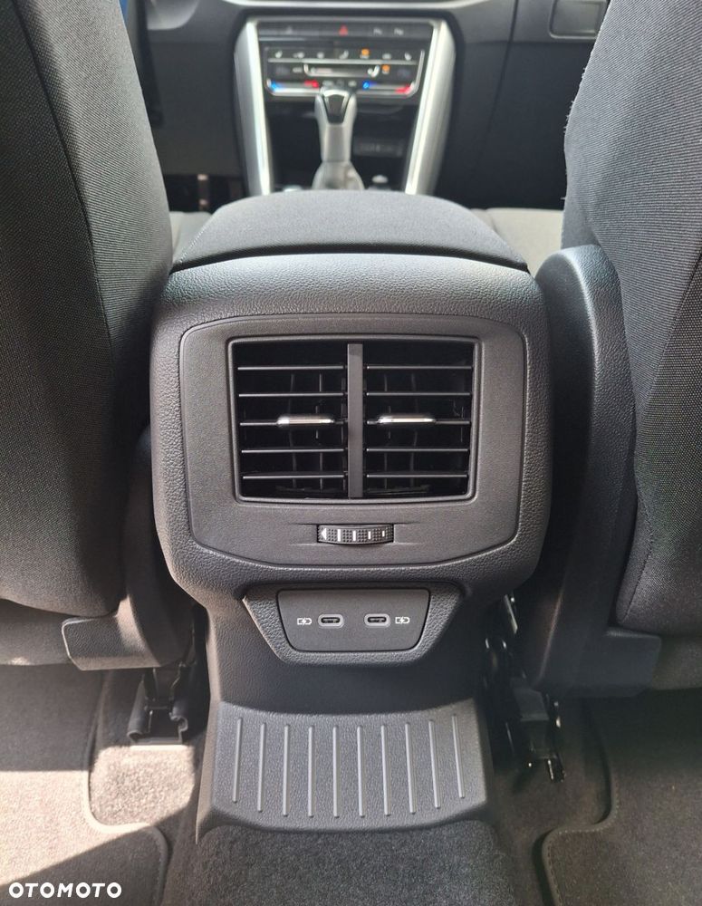 Volkswagen T-Roc 1.5 TSI Style DSG - 25