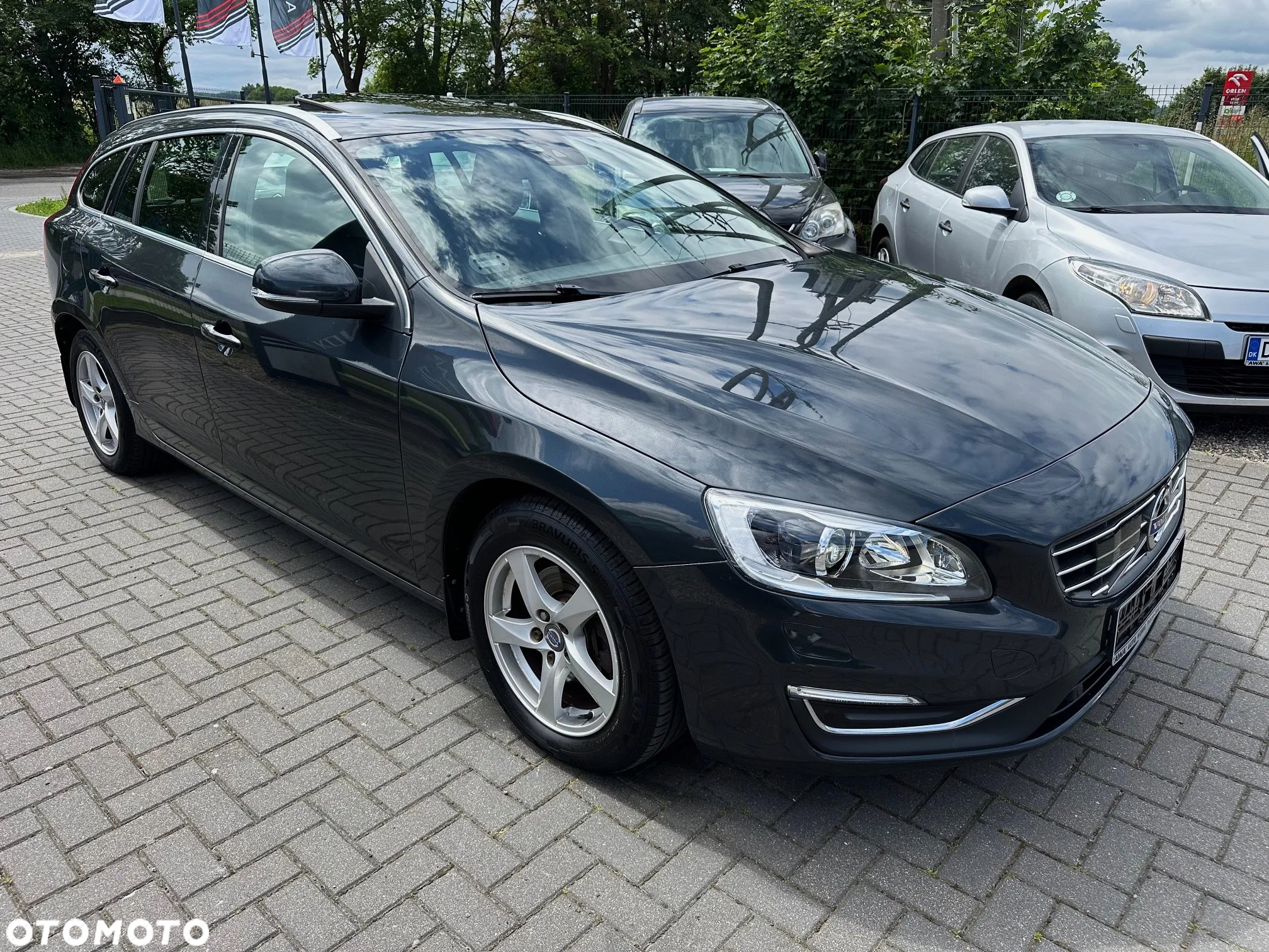 Volvo V60 D4 Geartronic Summum - 3
