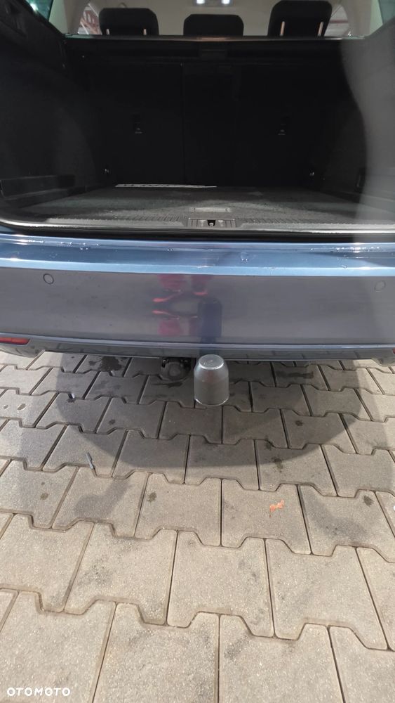 Volkswagen Passat - 13