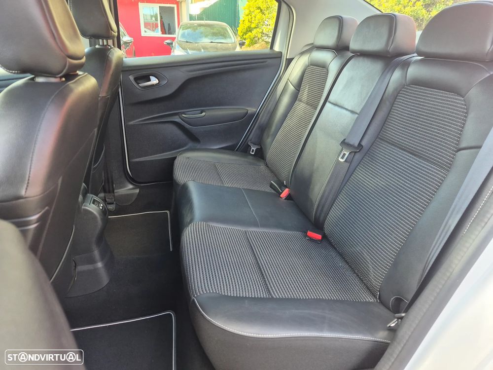 Citroën C-Elysée 1.2 PureTech Shine - 8