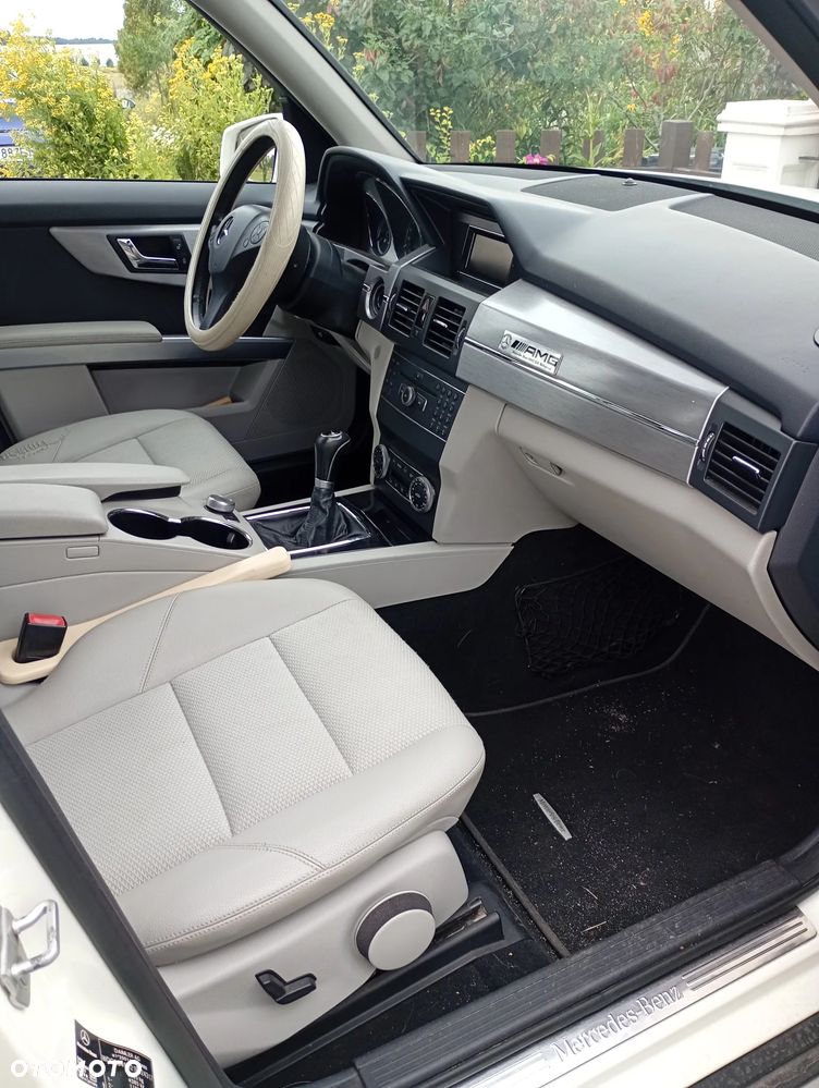 Mercedes-Benz GLK - 30