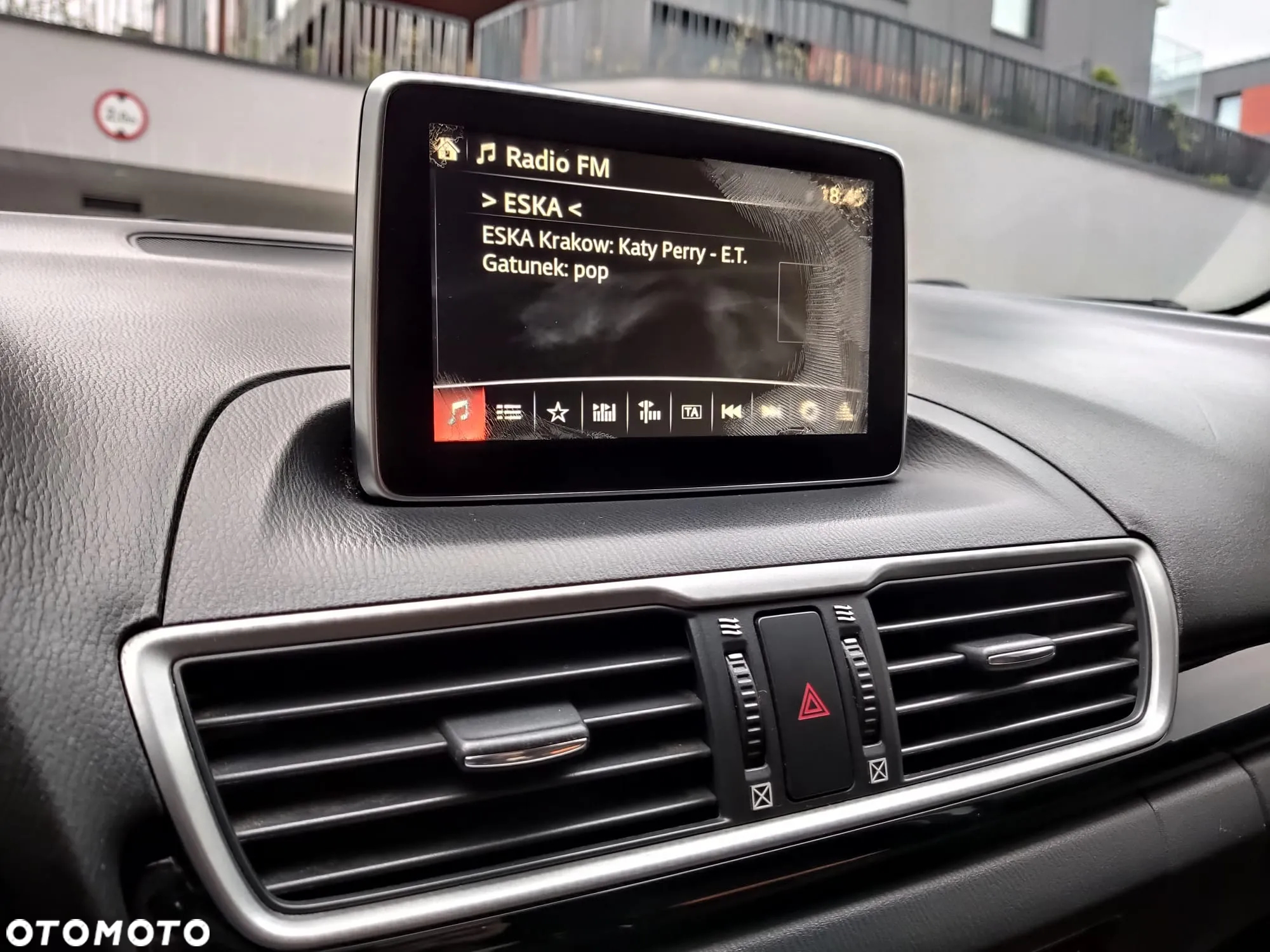 Mazda 3 SKYACTIV-G 120 Center-Line - 23
