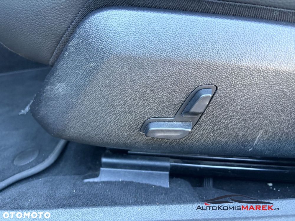 Mercedes-Benz Klasa E 250 CDI 7G-TRONIC Elegance - 26
