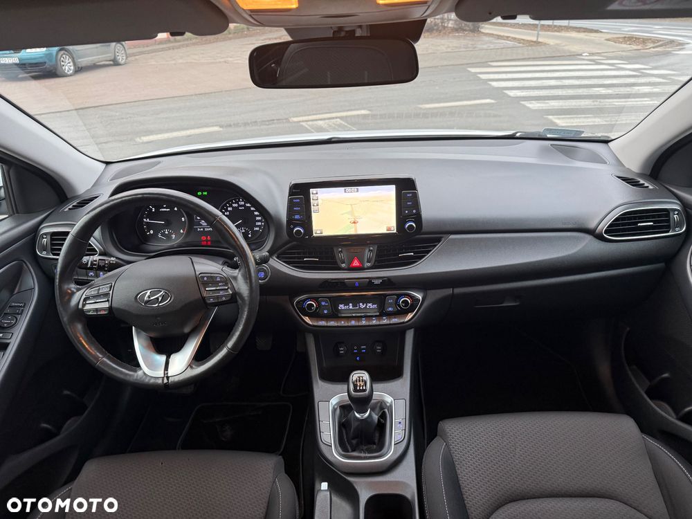 Hyundai i30 1.6 CRDI Passion - 10