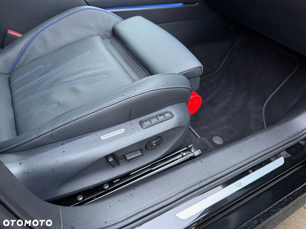 Volkswagen Passat 2.0 TSI 4Mot R-Line DSG - 26