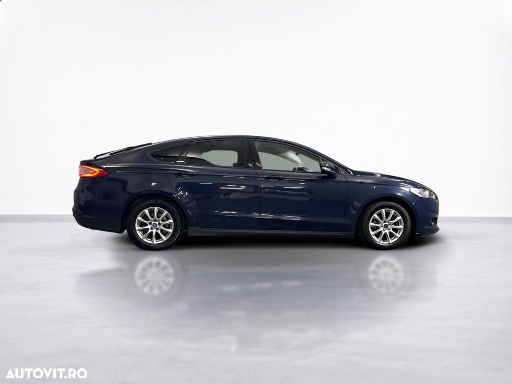 Ford Mondeo - 7