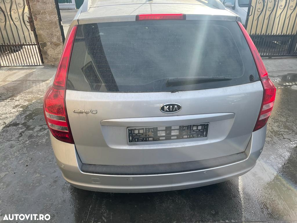 Dezmembram Kia Ceed Break 2010 1.4 b - 4