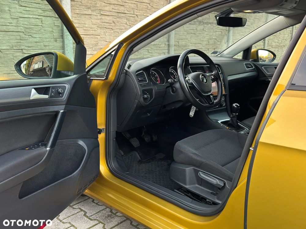 Volkswagen Golf VII 1.4 TSI BMT Comfortline - 14