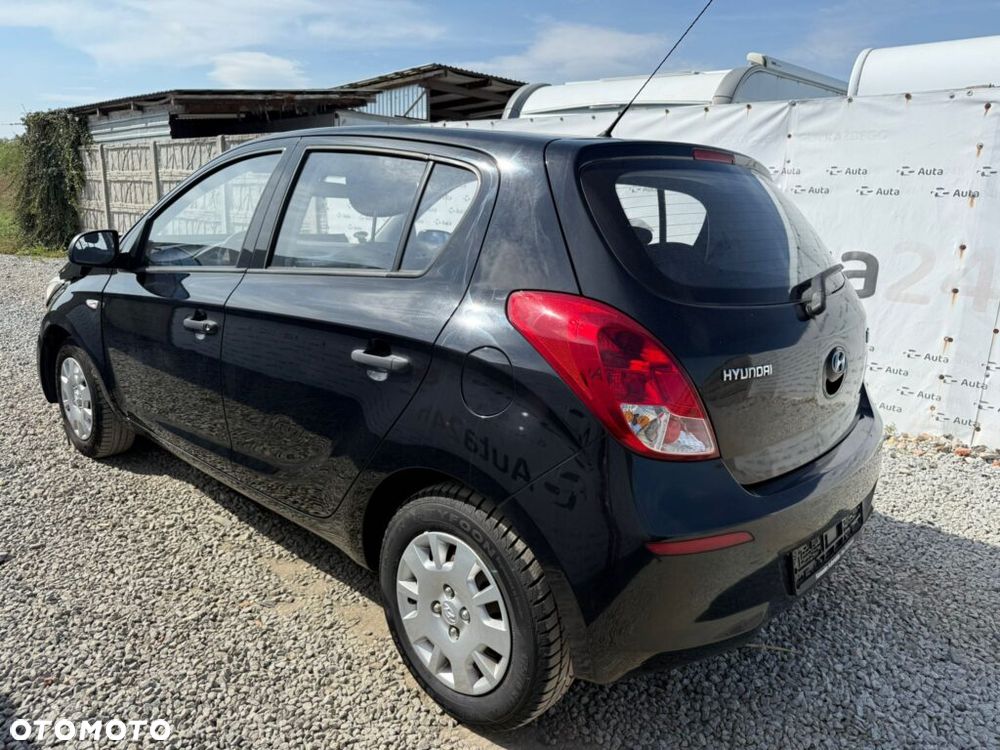 Hyundai i20 1.2 Trend - 4