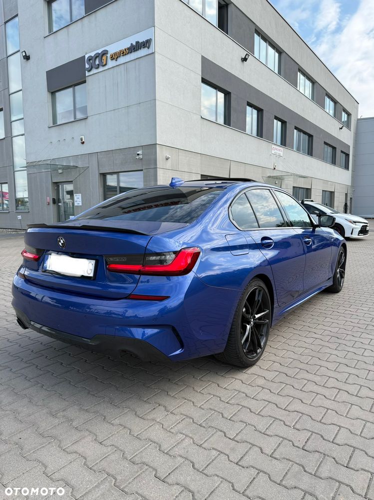BMW Seria 3 320i M Sport - 5
