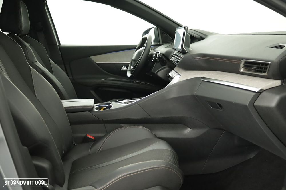 Peugeot 3008 1.2 Hybrid GT e-DCS6 - 22