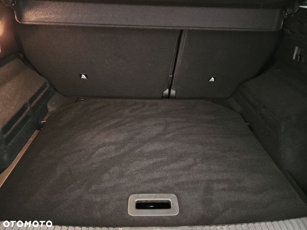Renault Austral 1.3 TCe mHEV Iconic esprit Alpine - 34