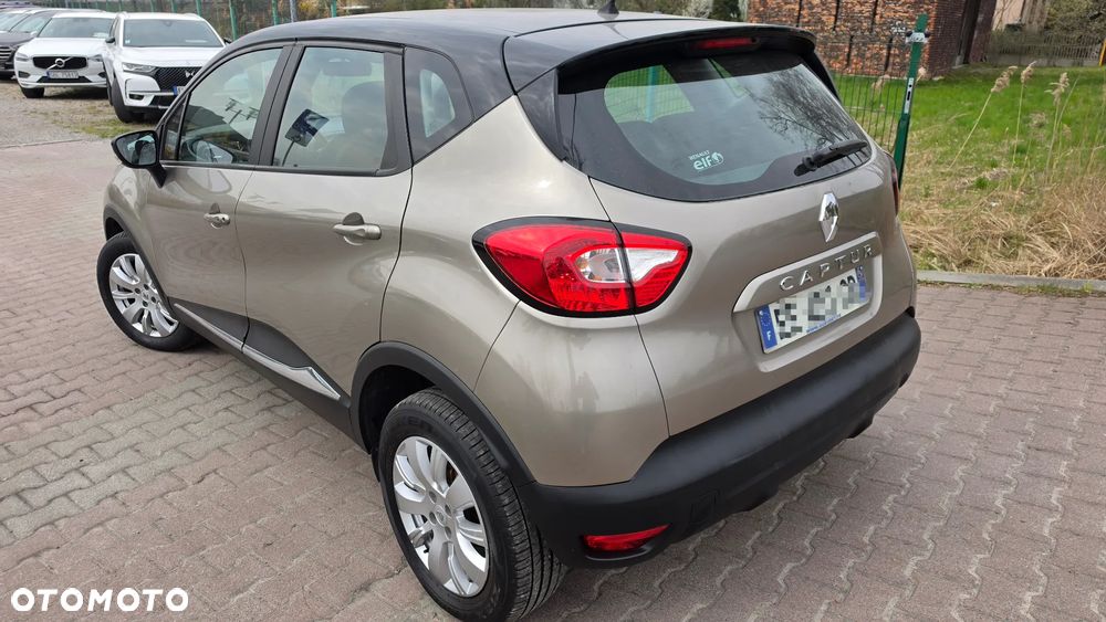 Renault Captur 1.2 TCe Zen EDC - 4