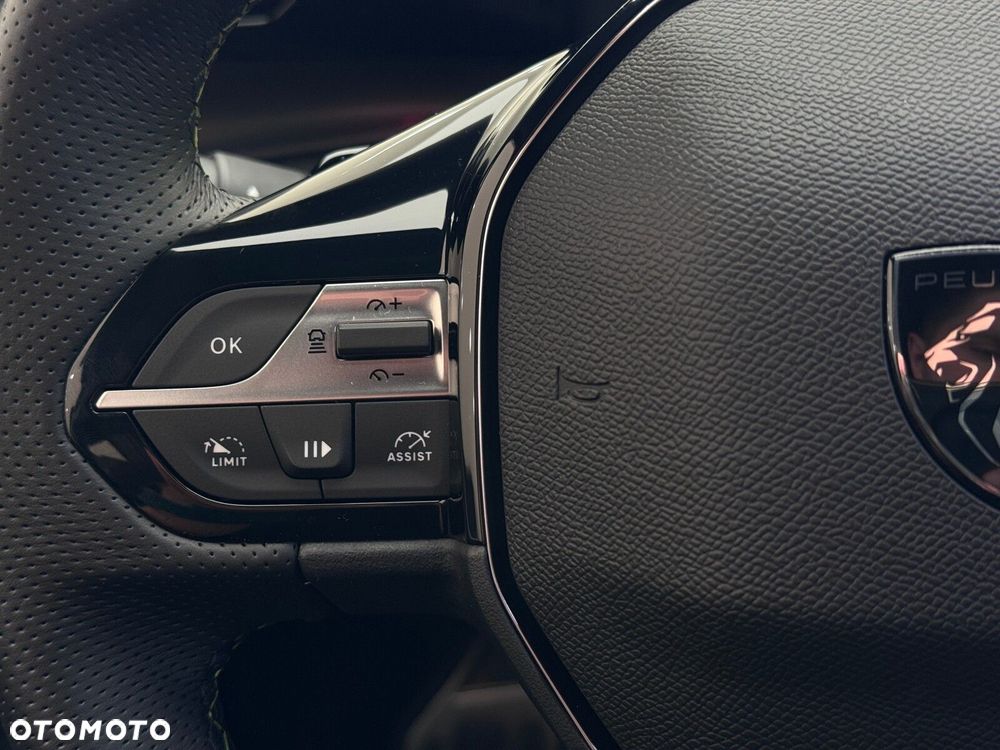 Peugeot 308 1.2 PureTech GT S&S EAT8 - 21