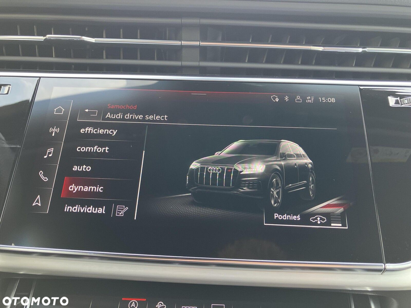 Audi Q7 - 25