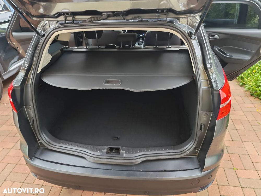Ford Focus 1.5 EcoBlue Start-Stopp-System TITANIUM STYLE - 13