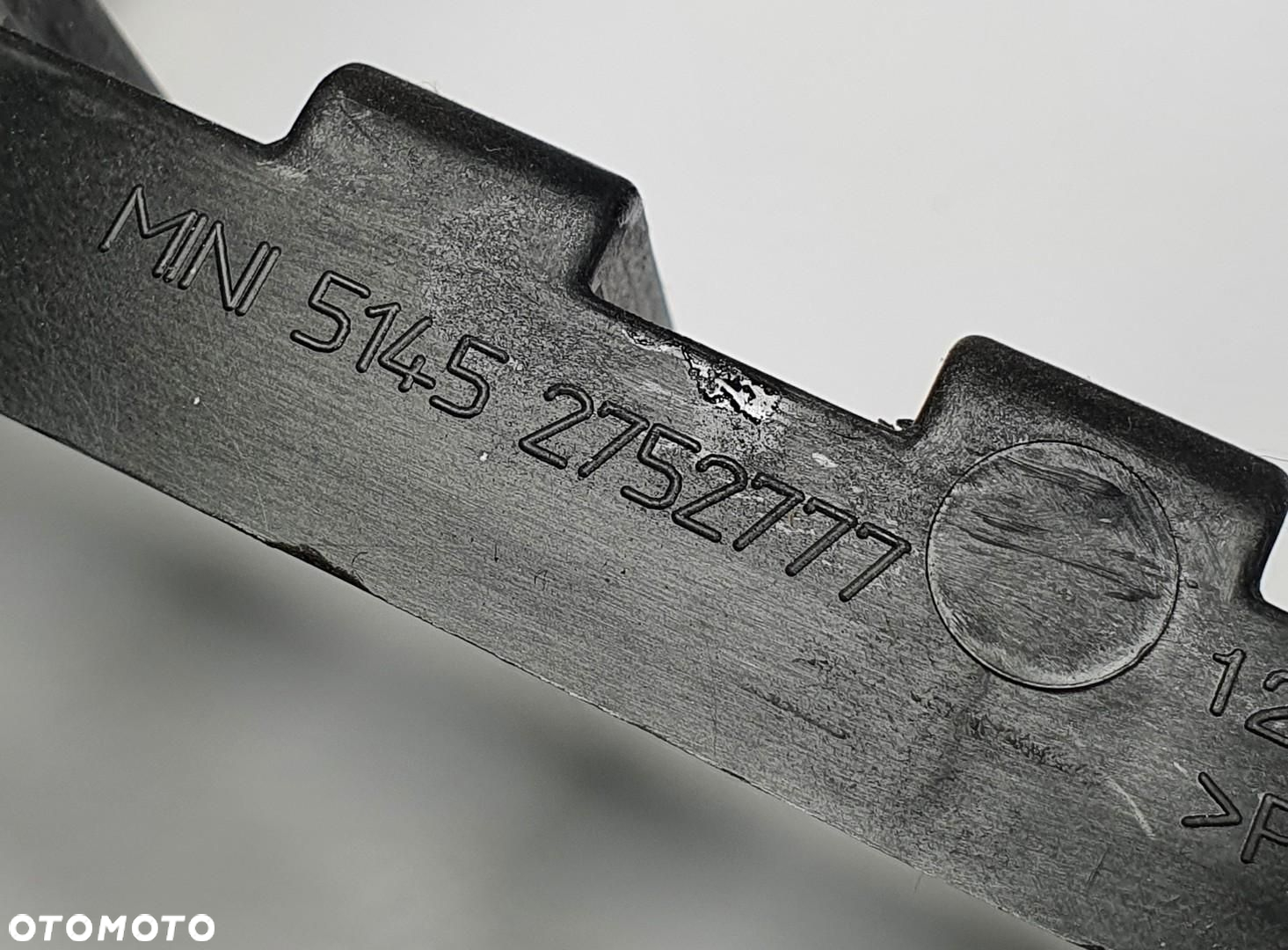 KIESZEŃ RAMKA RADIA MINI COOPER R56 2752777 - 4