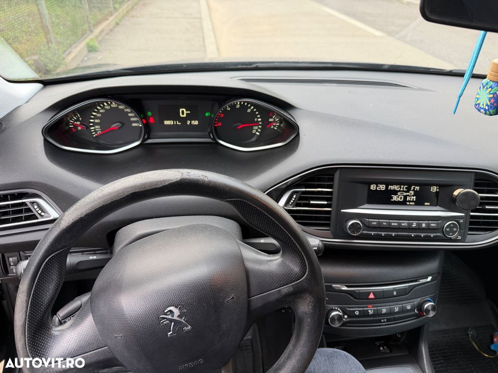 Peugeot 308 1.6 HDI FAP Active - 5