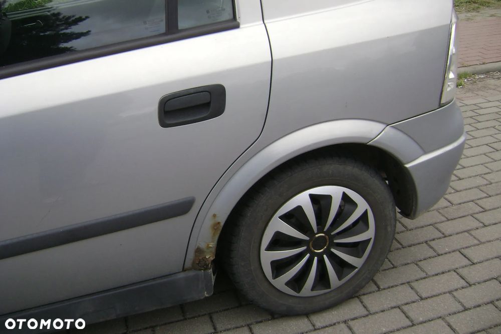 Opel Astra 1.6 - 6