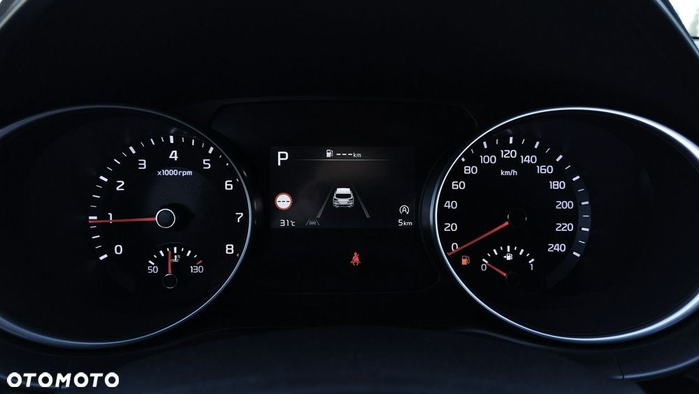 Kia XCeed - 17