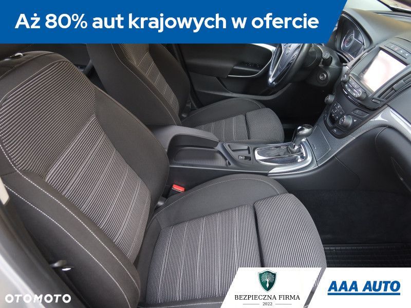 Opel Insignia - 10