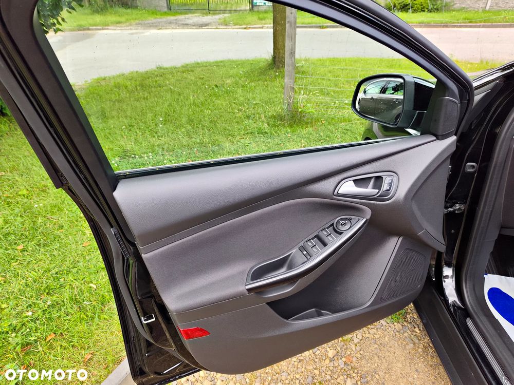 Ford Focus 1.5 TDCi DPF Start-Stopp-System Titanium - 33