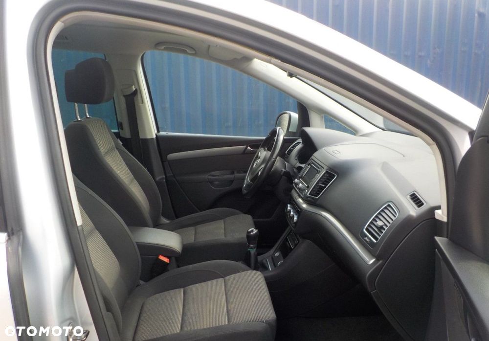 Volkswagen Sharan - 16