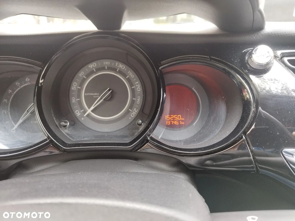 Citroën C3 1.4 VTi Exclusive - 15