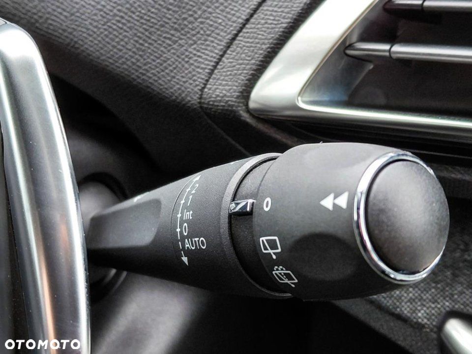 Peugeot 3008 - 18